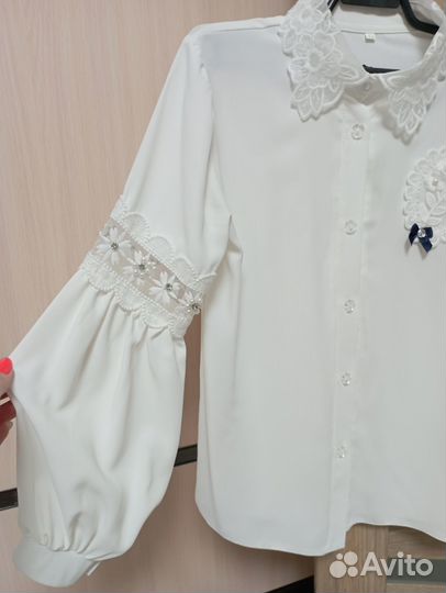 Продам блузку для девочки