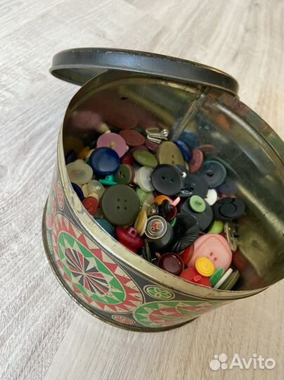 Пуговицы в шкатулке СССР