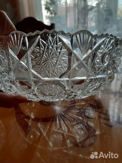 Хрустальная ваза салатница