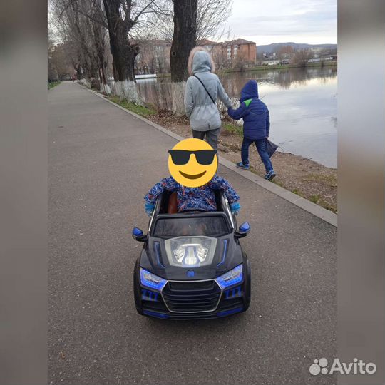 Электромобиль