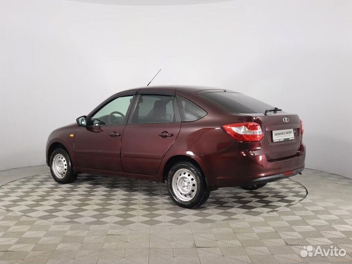 LADA Granta 1.6 МТ, 2017, 157 168 км