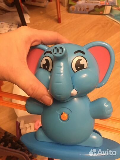 Bondibon, игра Считай и проверяй со слоником