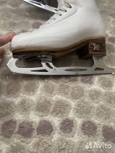 Фигурные коньки risport excellence 225