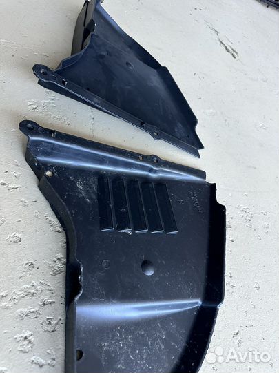 Bmw e60 локера переднего бампера М