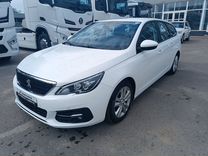 Peugeot 308 1.5 MT, 2020, 69 122 км, с пробегом, цена 1 390 000 руб.