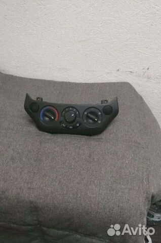 Блок управления печкой Chevrolet Aveo T250