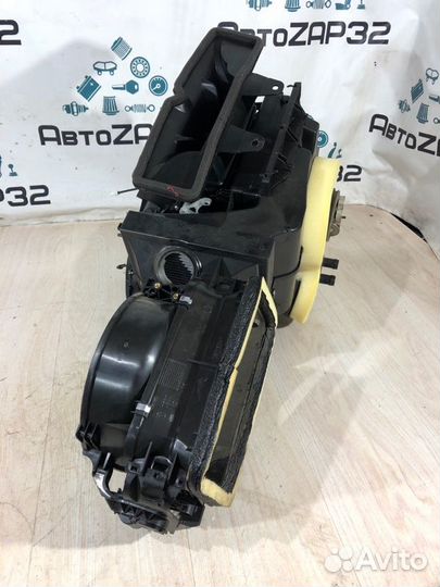 Отопитель в сборе Volkswagen Polo 5 седан cwva