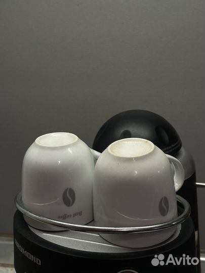 Кофеварка Redmond RCM - 1502 (на запчасти)