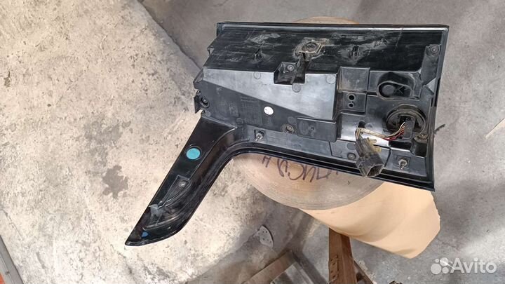 Фонарь задний правый Range Rover