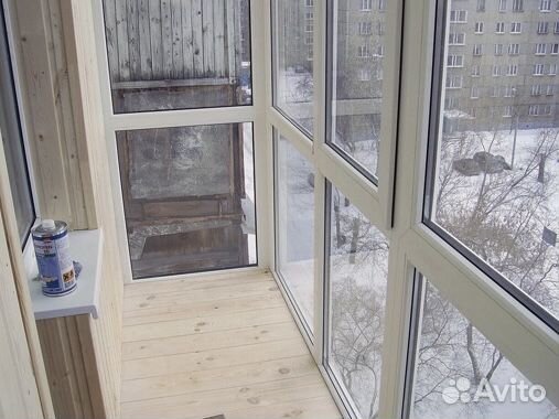 Пластиковая конструкция на балкон под заказ