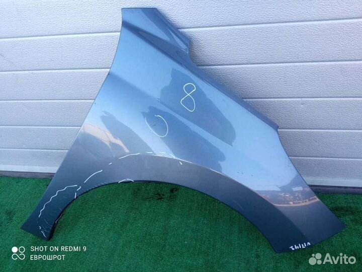 Крыло переднее правое Peugeot 207 (2006-2012)