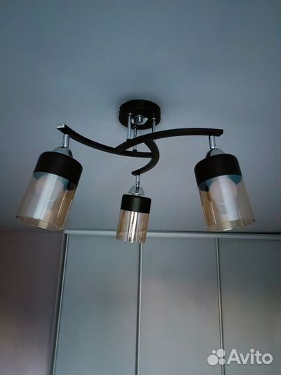 Светильник потолочный