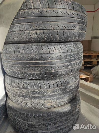 Matador MP 82 Conquerra 2 235/60 R18 107V