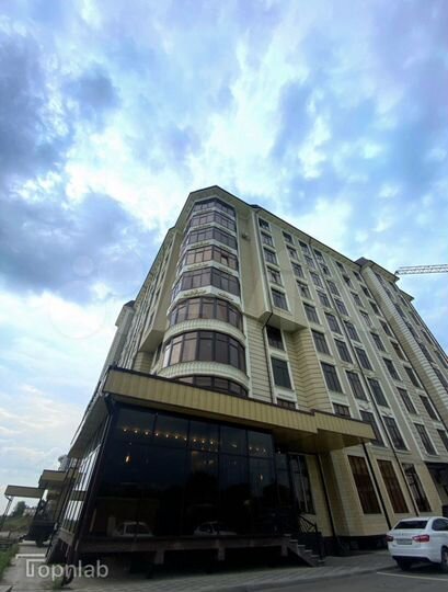 2-к. квартира, 66,8 м², 10/10 эт.