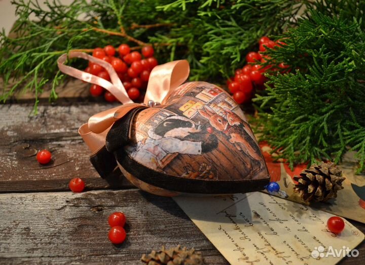 Елочные игрушки