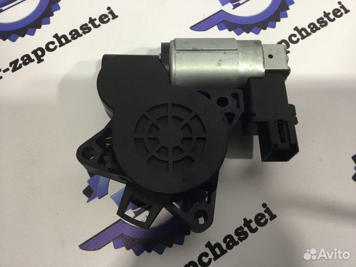 Моторчик стеклоподъемника передний Mazda 3 BK 6 GG