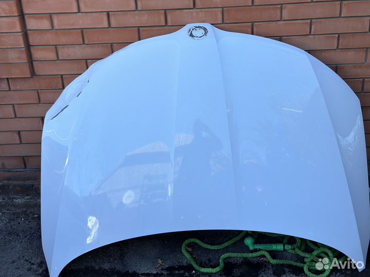 Капот skoda rapid