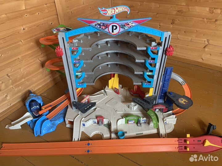 Hot wheels гараж