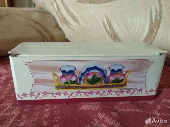 Салфетница & солонка & перечница 