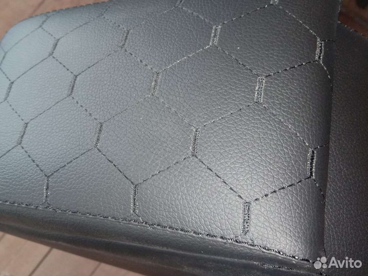 Подлокотник Гранта