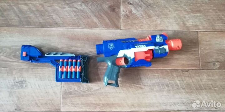 Бластер Nerf (Нёрф)