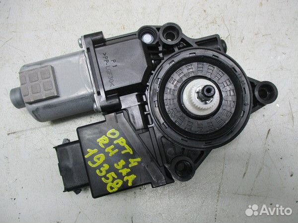 Моторчик стеклоподъемника задний правый Kia Optima 4 JF