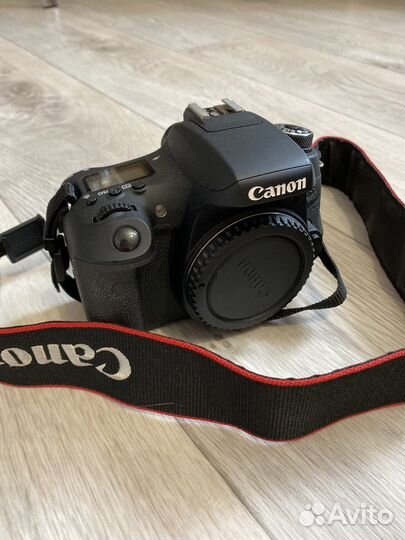 Canon 760d body