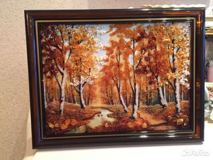 Картина пейзаж из янтаря «Осень»