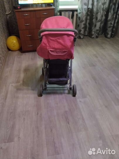 Детская коляска прогулка