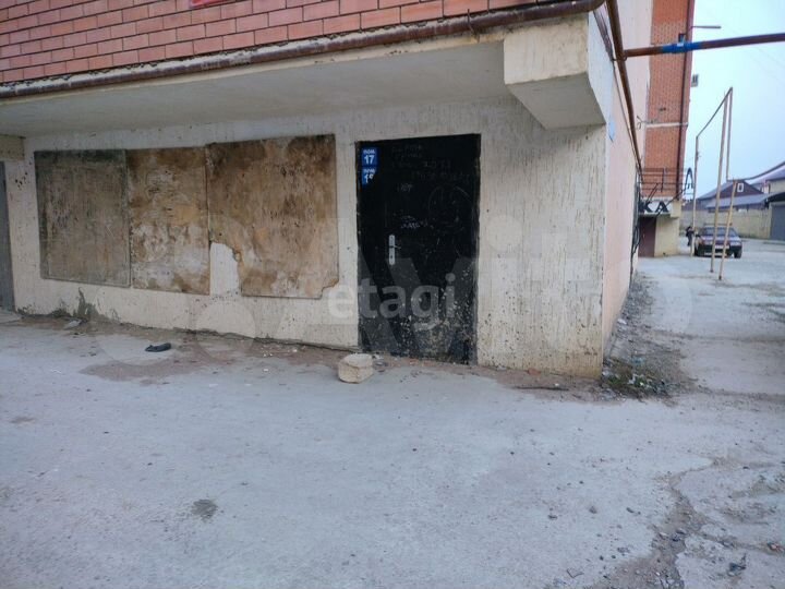 2-к. квартира, 73 м², 1/4 эт.