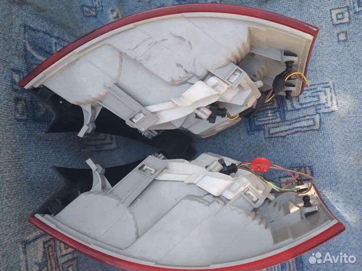 Задние фонари на Ауди А4 2005-2008год