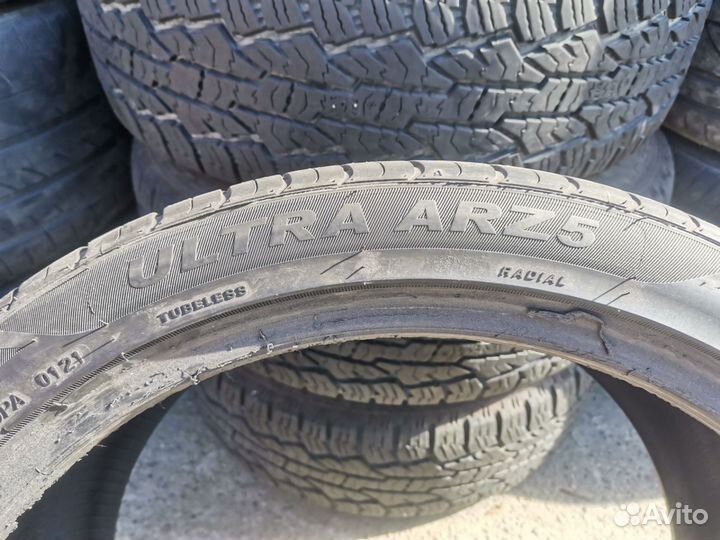 Arivo Ultra ARZ5 275/35 R20