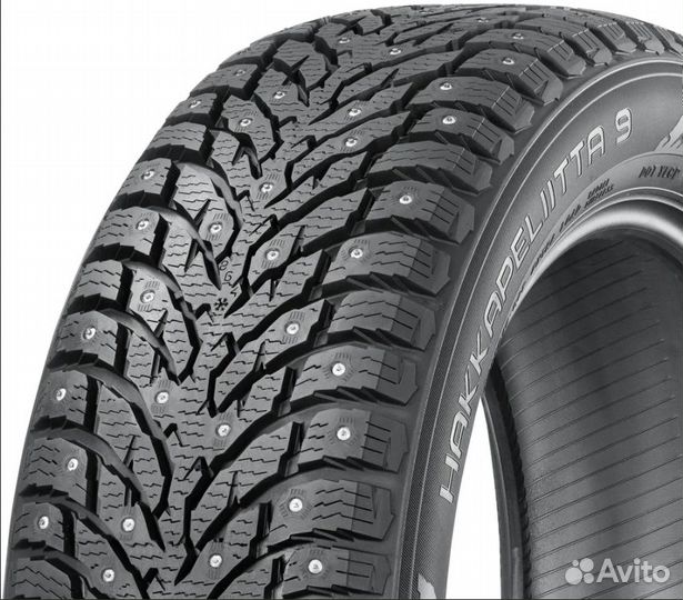 Nokian Tyres Hakkapeliitta 9 215/55 R17 98T