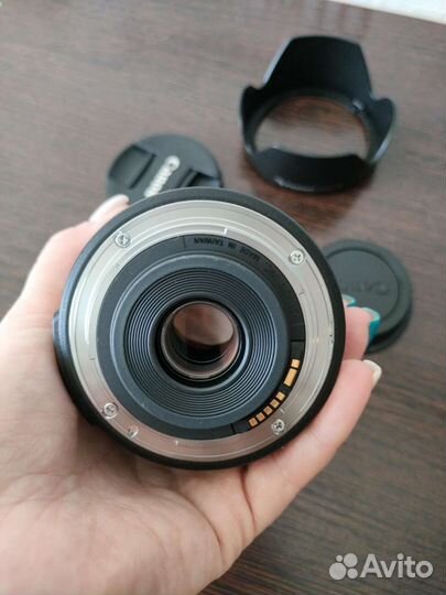 Объектив canon 18-135 f/3,5-5,6 is stm