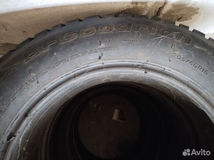 Bfgoodrich G-Force Stud 205/60 R16 96Q