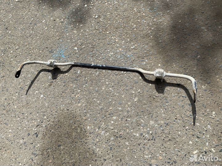 Стабилизатор задний Volkswagen Jetta 5