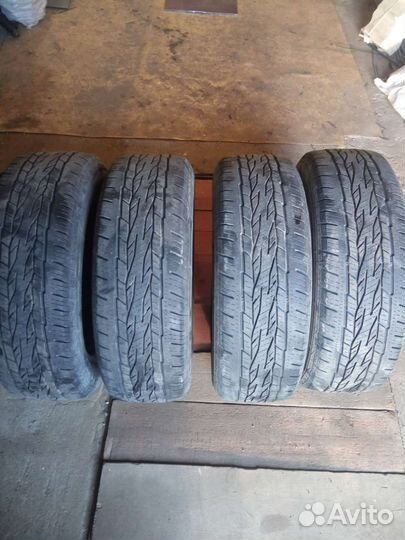 Continental ContiCrossContact LX2 215/65 R16 98H