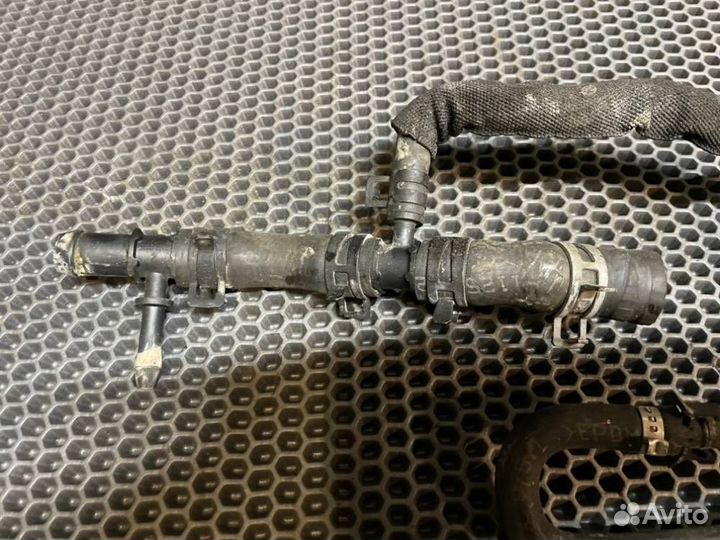 Патрубок системы охлаждения Ford Kuga jqmb 1 2014