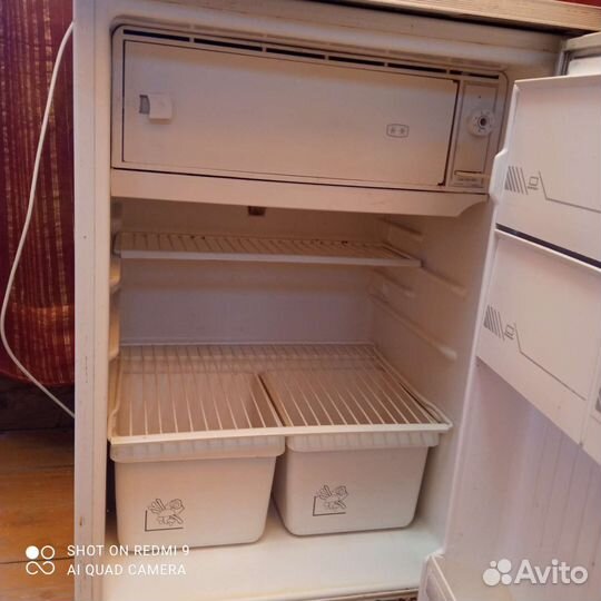 Холодильник бу, требуется ремонт