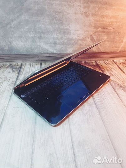 Стильный Игровой Ноутбук HP / AMD A10-4655m 4 ядра
