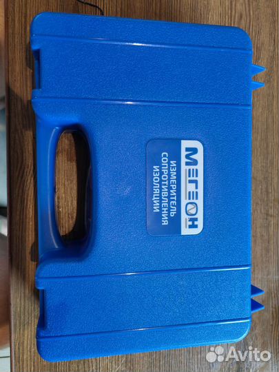 Измеритель сопротивления изоляции мегеон 13126