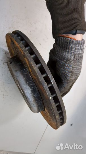 Диск тормозной передний BMW 5 F10