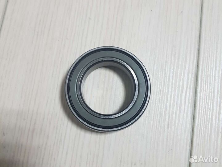 Опорный подшипник привода Land Rover Ford Volvo