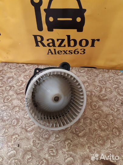 Моторчик печки Geely Emgrand X7 2013