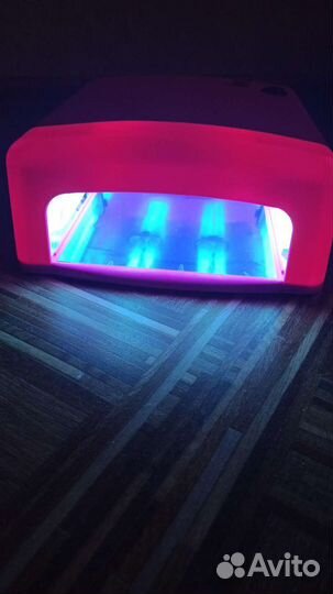 Лампа для ногтей