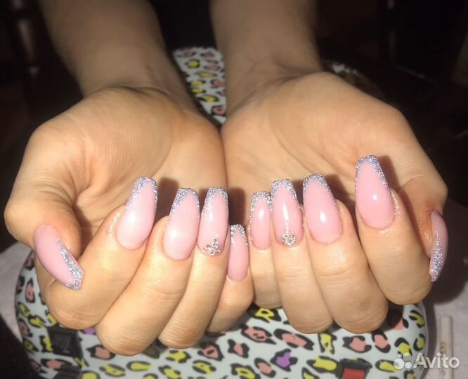 Наращивание ногтей