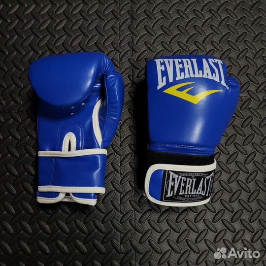 Детские боксерские перчатки от