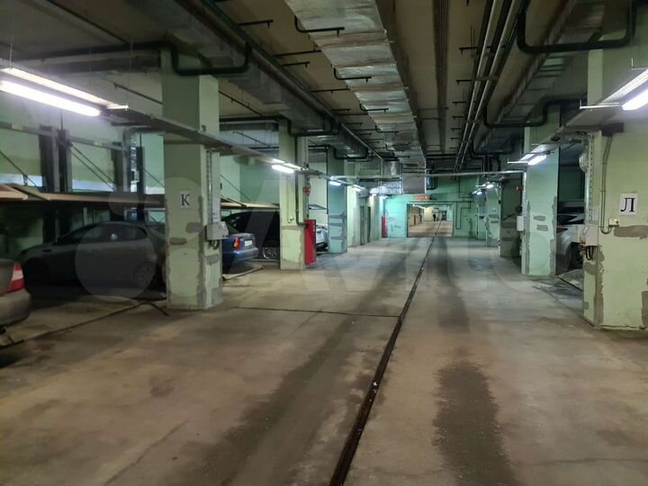 Машиноместо, 19 м²