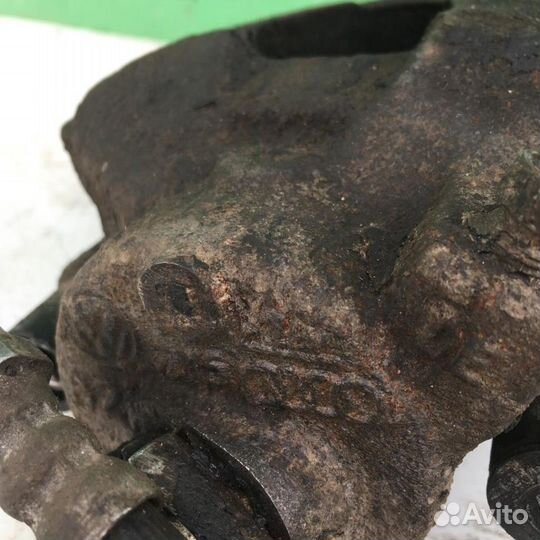 Суппорт передний правый Фольксваген Поло седан Р