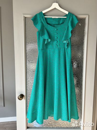 Платье в горошек